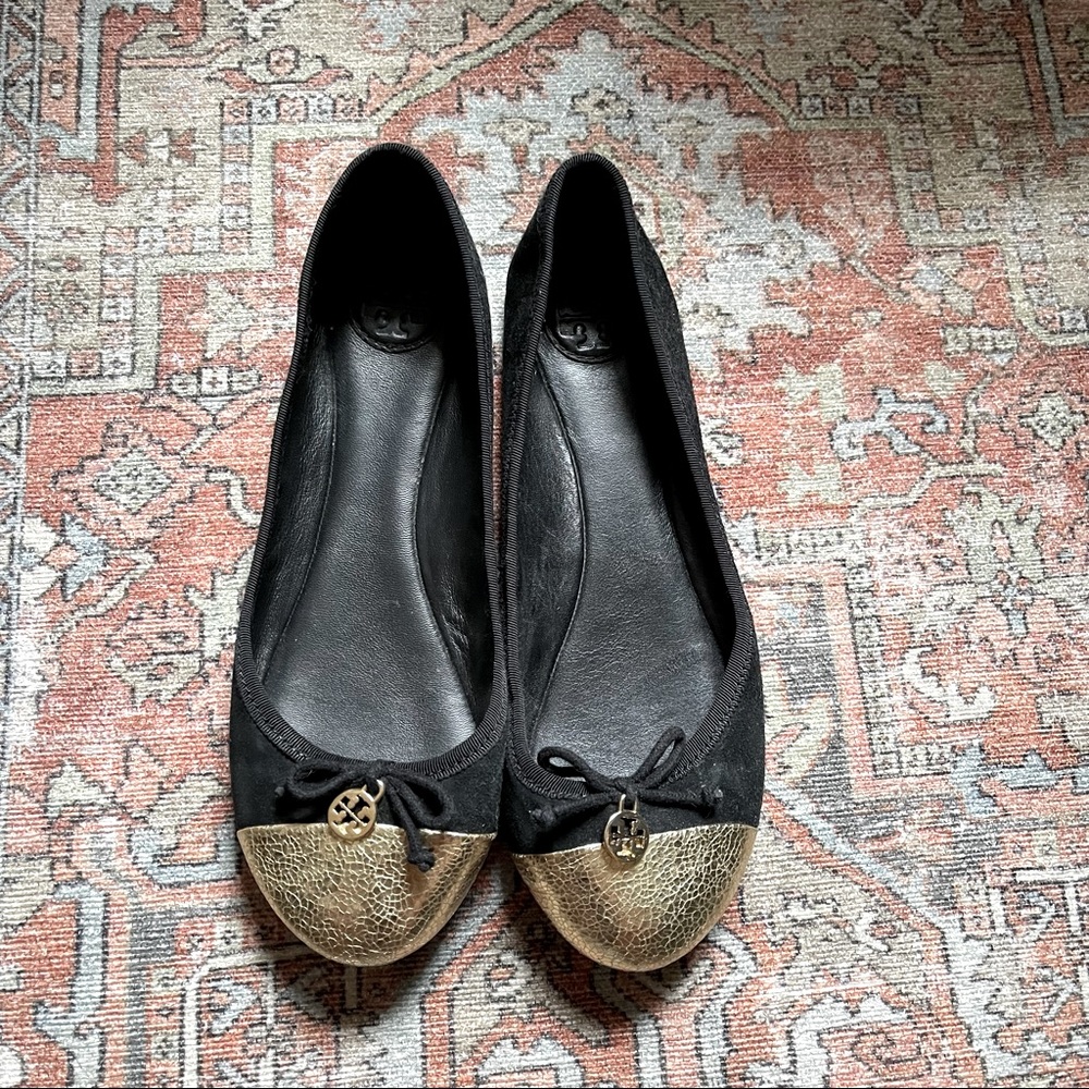 Tory Burch Chelsea Gold Toe Ballet Flats 8M